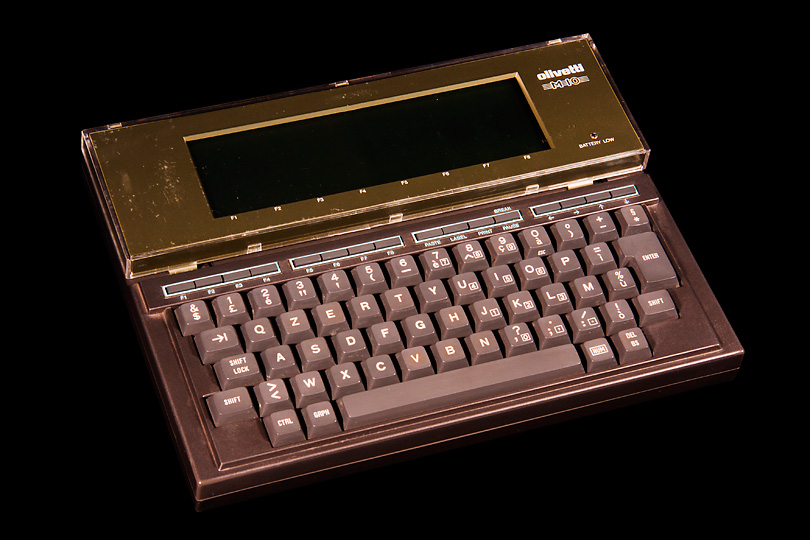 Olivetti M10, Italia